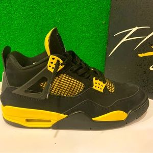 Jordan 4 yellow thunder
